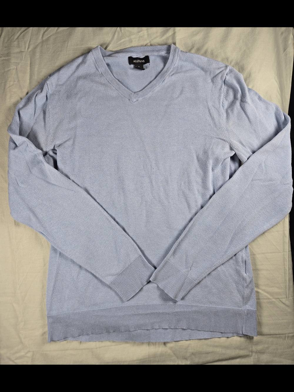 Alfani Men’s Light Blue V-Neck Sweater
